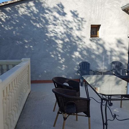 Гостевой дом Dreams Of Provence Courthezon Экстерьер фото